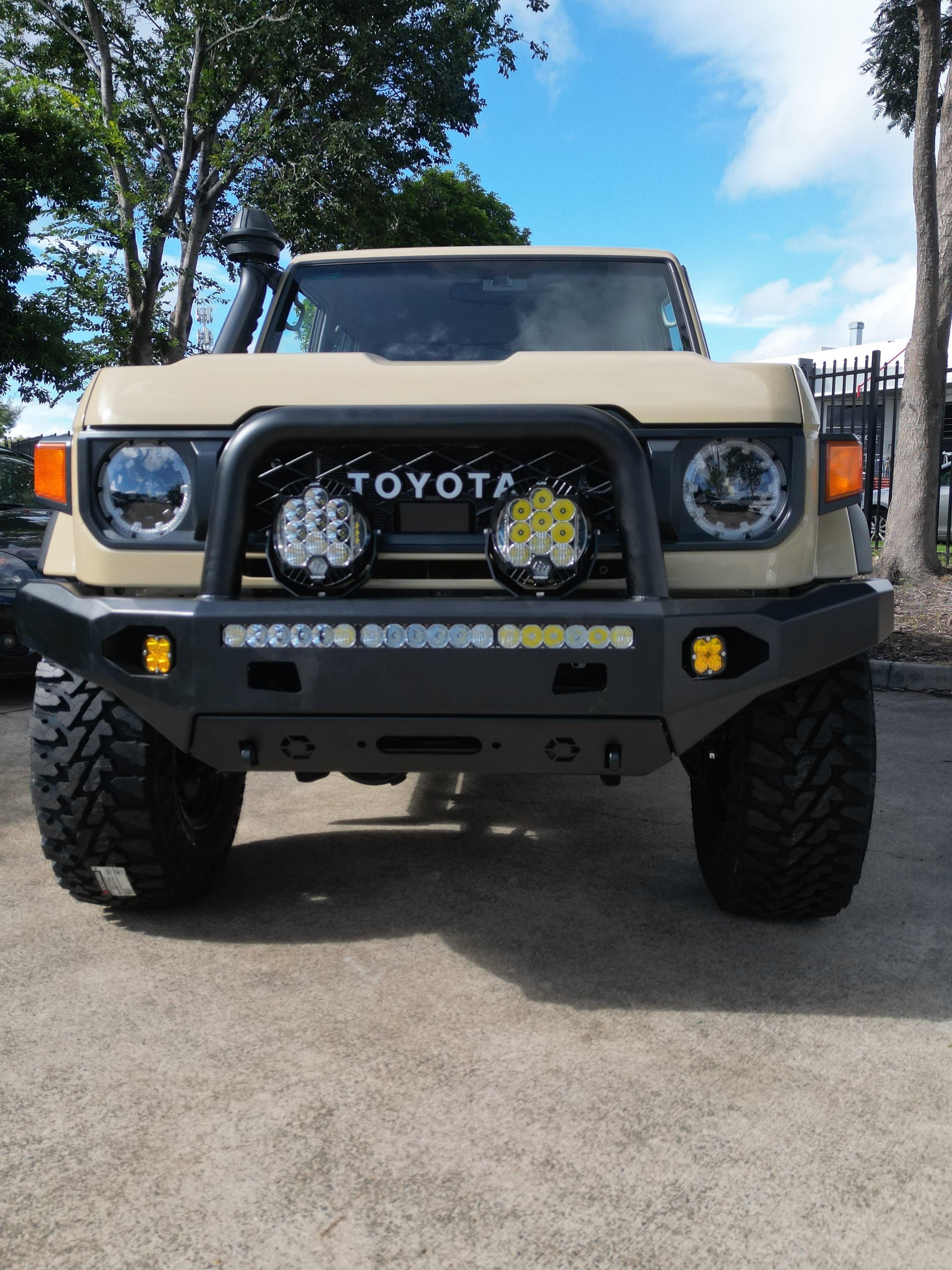 2024+ Offroad Creative Toyota LC70 Series Front Bar - Offroad Creative