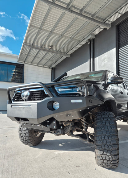 Muzzbar - Toyota Hilux N80 Rogue