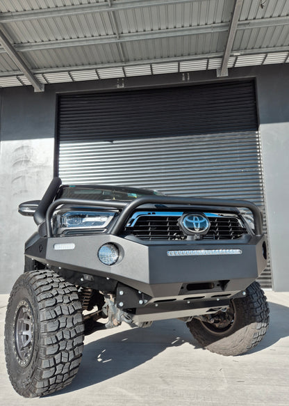Muzzbar - Toyota Hilux N80 Rogue