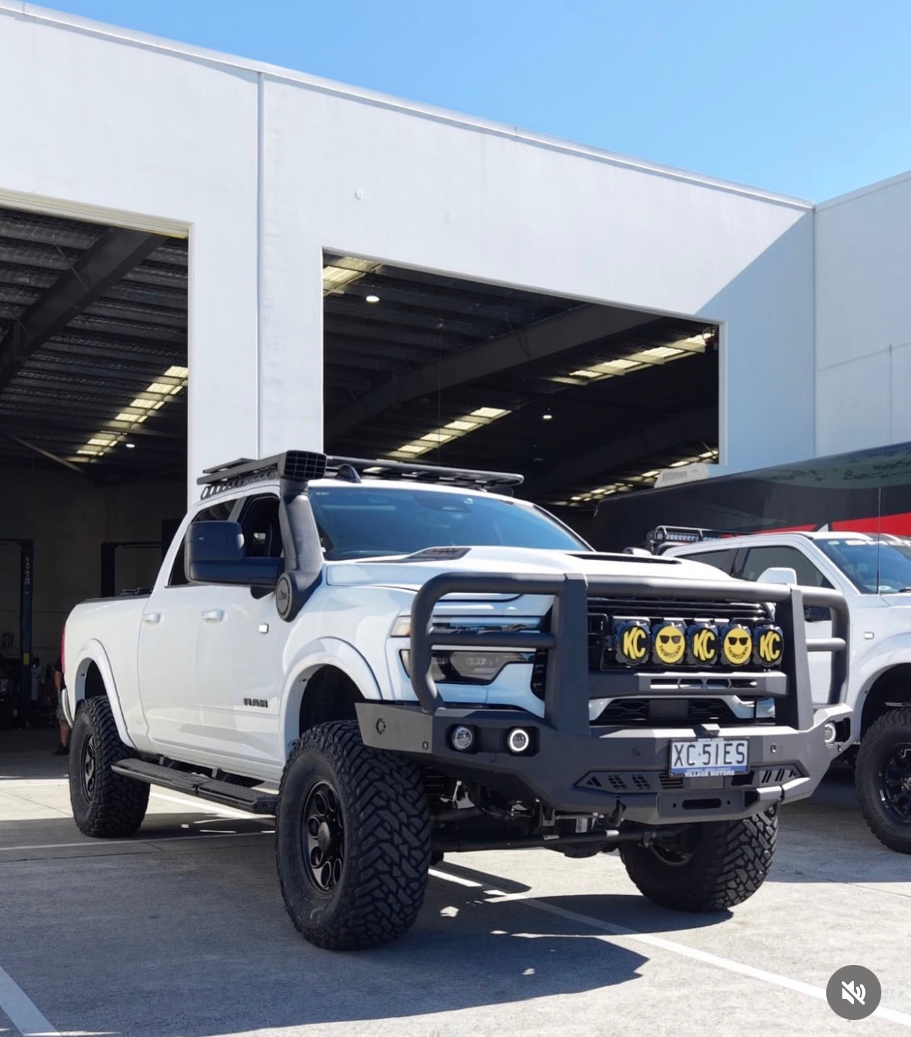 2025+ Offroad Creative Ram 2500/3500 DJII Triple Hoop Bull Bar