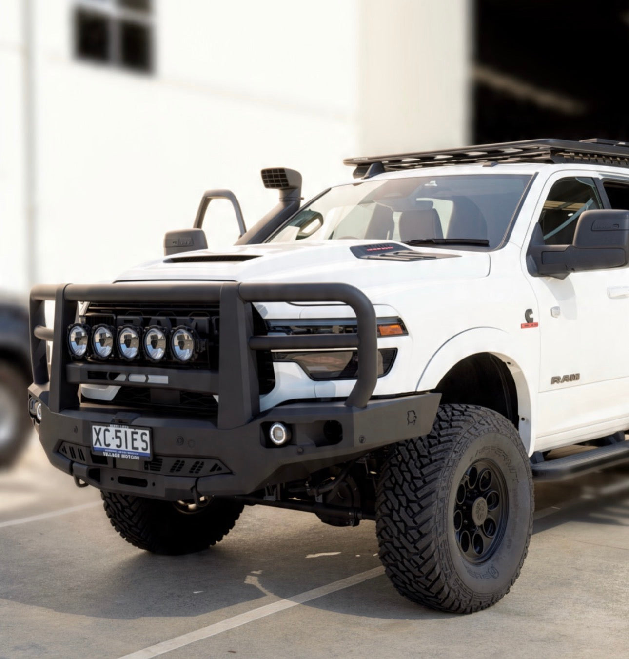 2025+ Offroad Creative Ram 2500/3500 DJII Triple Hoop Bull Bar